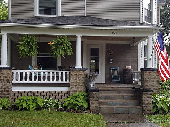 2nd image of 127 Highland Ave
