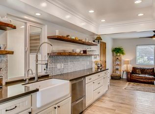 3303 Donna Dr, Carlsbad, CA 92008