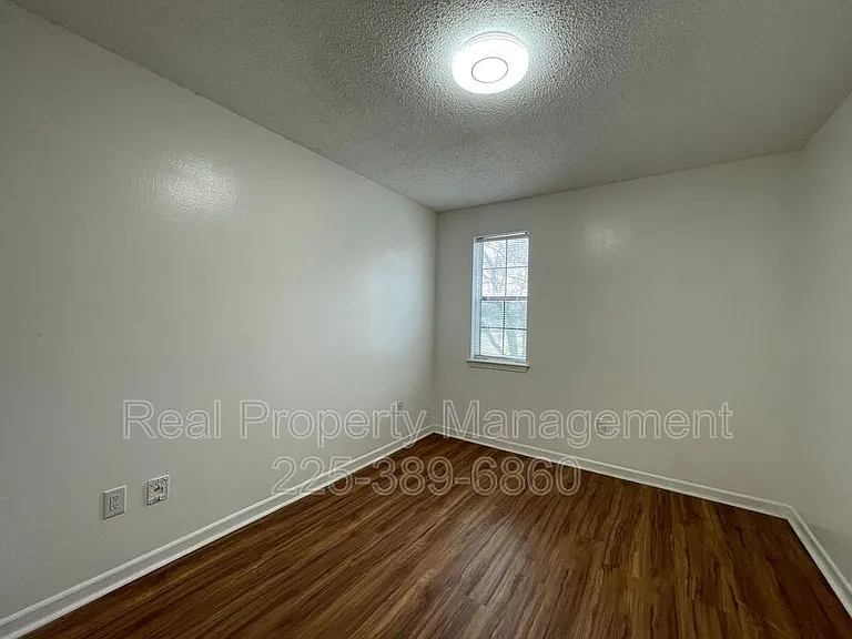 1511 Cristy Dr #E — Photo 13