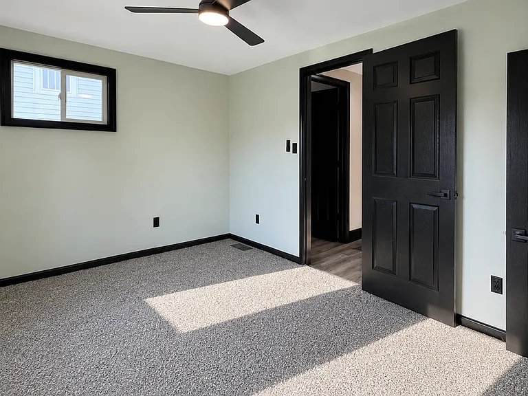 120 N Nebraska St — Photo 19