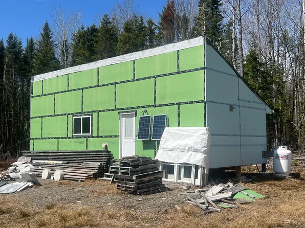862 Main Street, Dennistown Plt, ME 04945