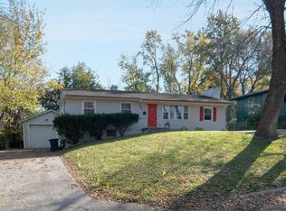 5421 Hunter St, Raytown, MO 64133