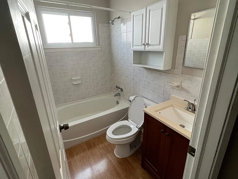 1882 Greenfield Rd — Photo 14