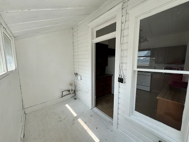 204 204/206/208 N Fort Wayne Ave #208 — Photo 8