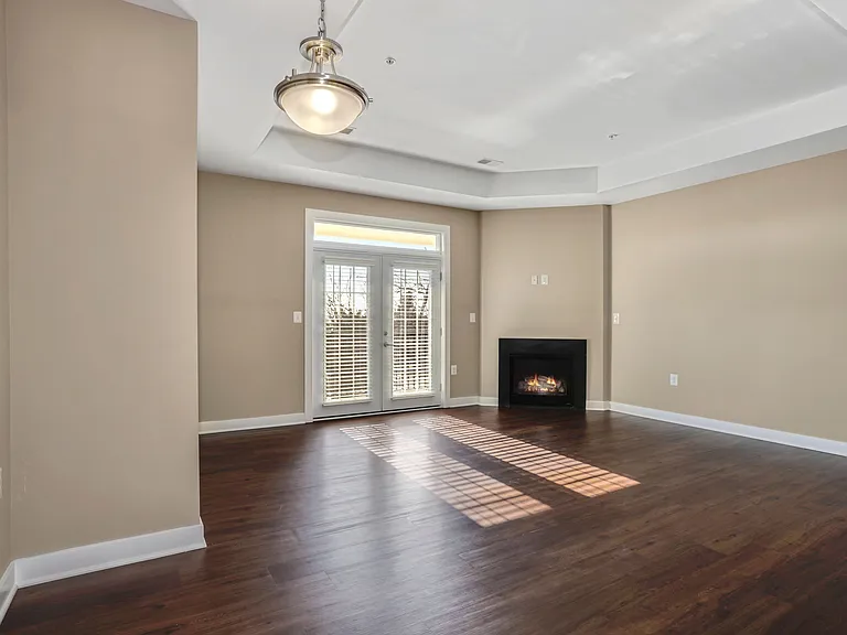 Avanti Luxury Apartments — Photo 57