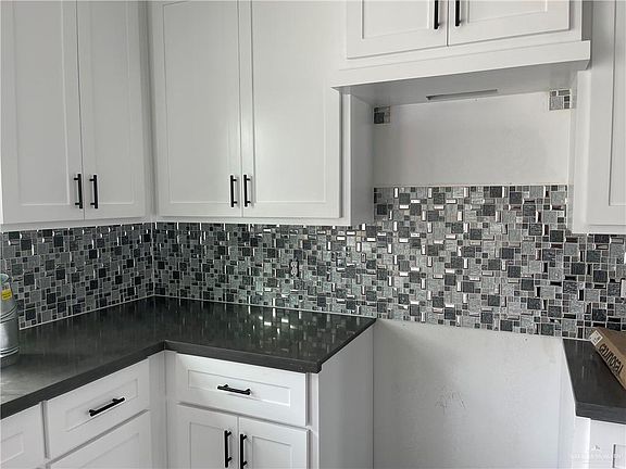 5th image of 3300 Whetstone Ave