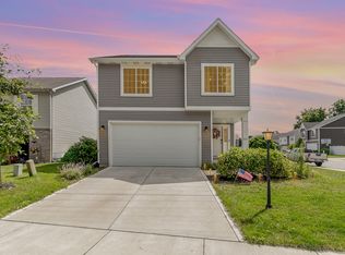 315 Larkin Ln, Chesterton, IN 46304