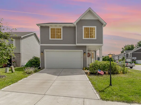 315 Larkin Ln, Chesterton, IN 46304