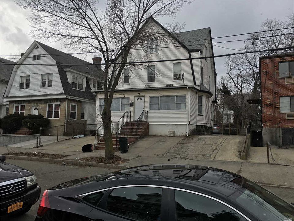 2nd image of 16161 86th Ave