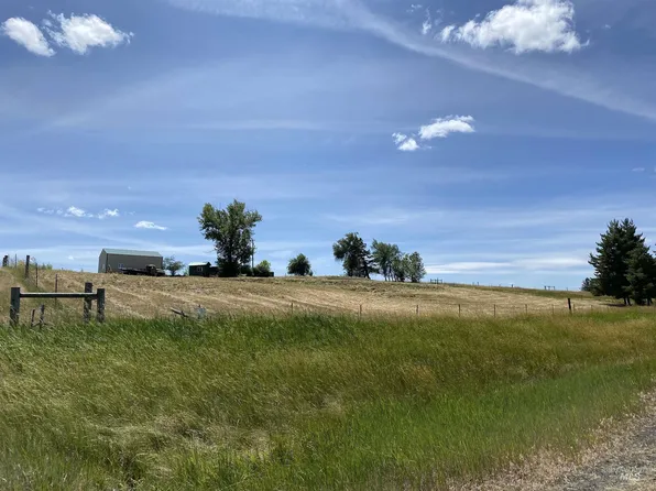 4391 Highway 8, Troy, ID 83871