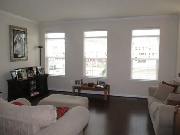 1810 Autumn Glo Ter, Severn, MD 21144