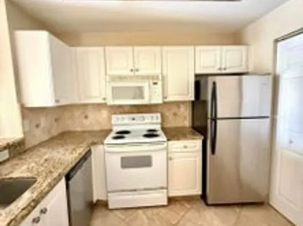 2916 Tuscany Ct APT 115, Palm Beach Gardens, FL 33410