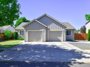 2967 NE Stanton Ave, Bend, OR 97701