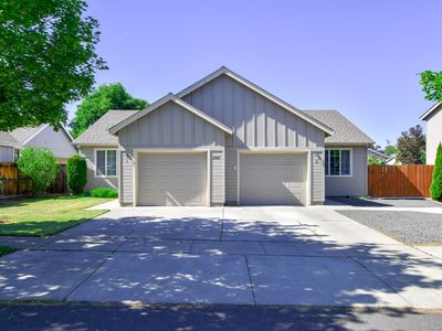 2967 NE Stanton Ave, Bend, OR, 97701