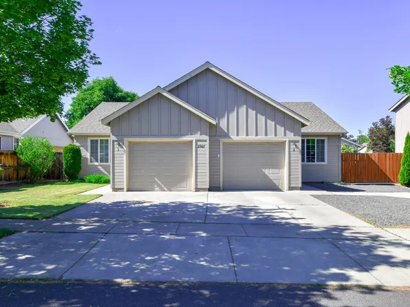 2967 NE Stanton Ave, Bend, OR 97701