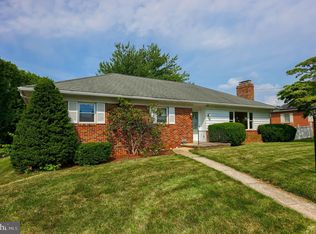550 S Pine St, Red Lion, PA 17356