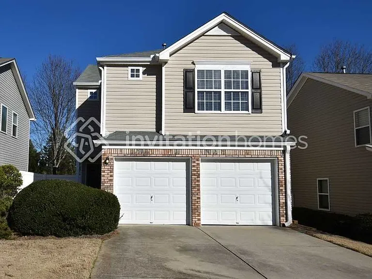 121 Nacoochee Way — Photo 1