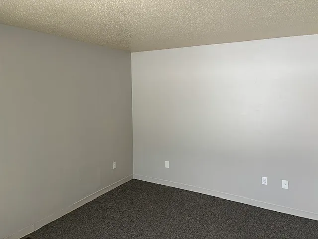 Glenview Apartments — Photo 3
