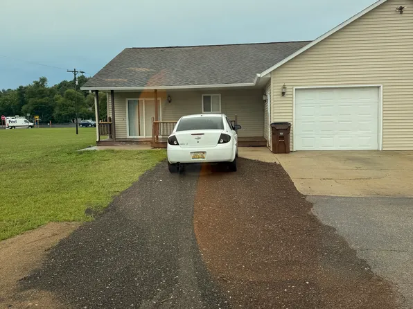 (undisclosed Address), Stanton, MI 48888
