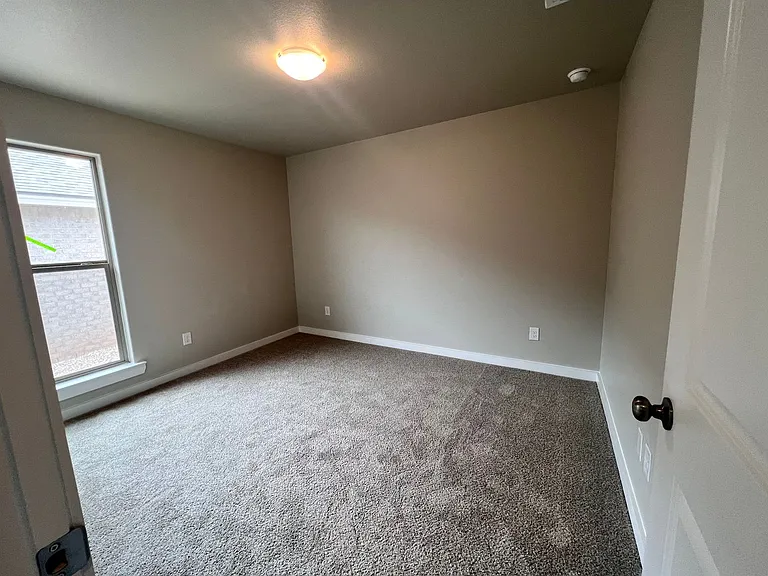 3207 Abbeville Ave — Photo 13