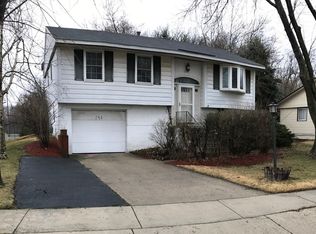 748 Yates Ave, Romeoville, IL 60446