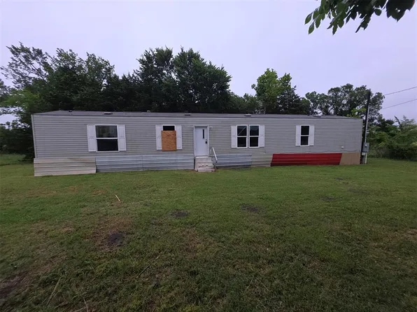 420 E Douglas St, Earlsboro, OK 74840