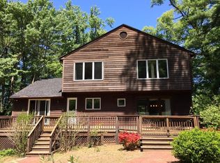 783 Bay Rd, Amherst, MA 01002