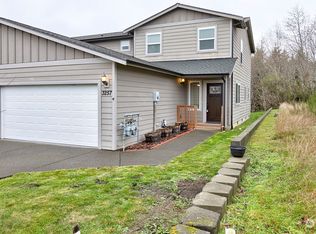 3257 Sanderling Dr, Hoquiam, WA 98550