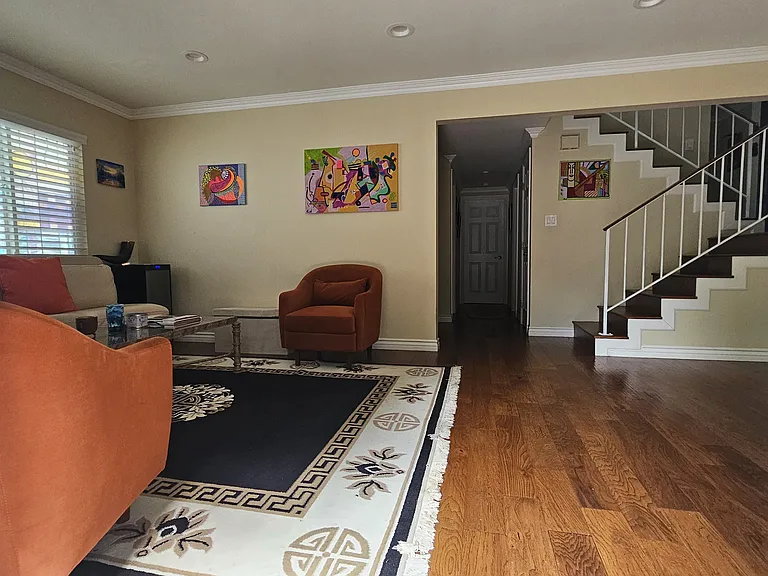 12438 Sanford St — Photo 8