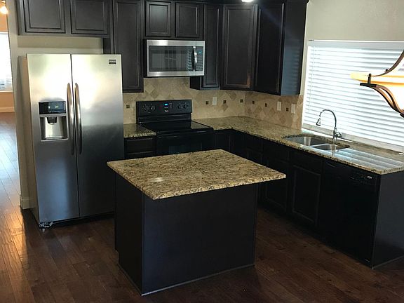 4th image of 4220 Worth Forest Dr
