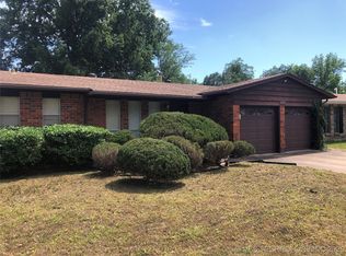 12528 E 18th St, Tulsa, OK 74128