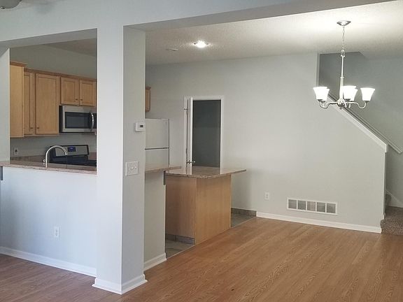 5th image of 2243 Eagle Trace Ln