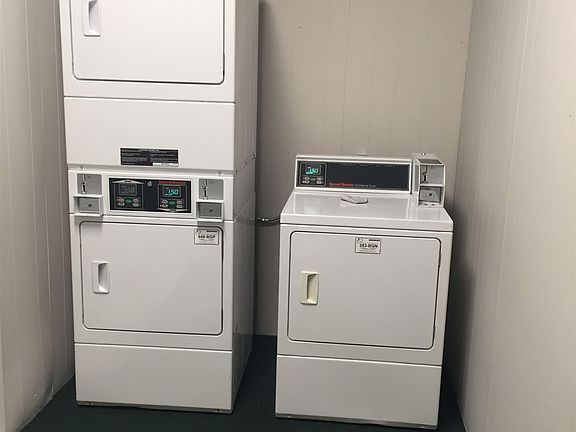 Laundry Room 2