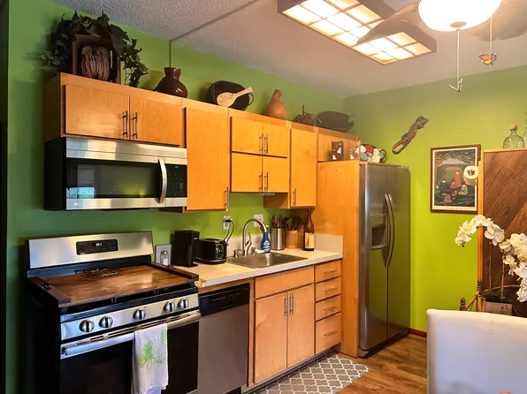 355 Kalanianaole Ave APT 315, Hilo, HI 96720