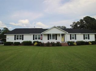 405 S Cedar Ave, Andrews, SC 29510