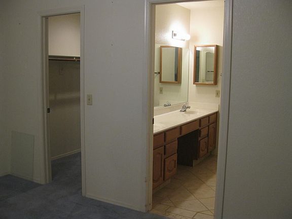 4th image of 2753 Leisure World