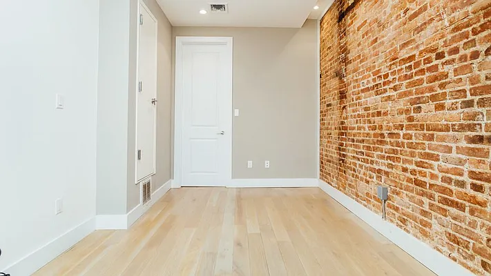 Rented by Nooklyn NYC LLC | media 20