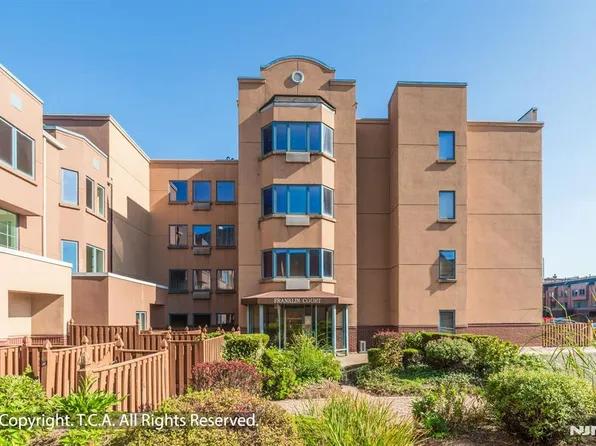 403 FRANKLIN Court #403, Edgewater, NJ 07020