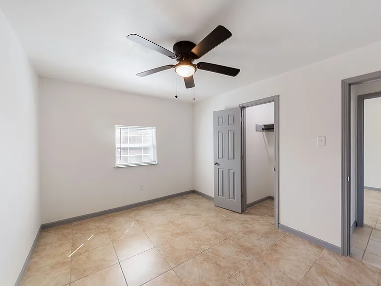 Hurry! Move Inspecial Housing Accepted. — Photo 21