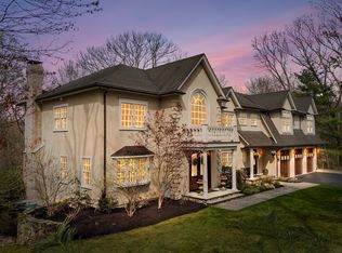 38 Wilsondale St, Dover, MA 02030