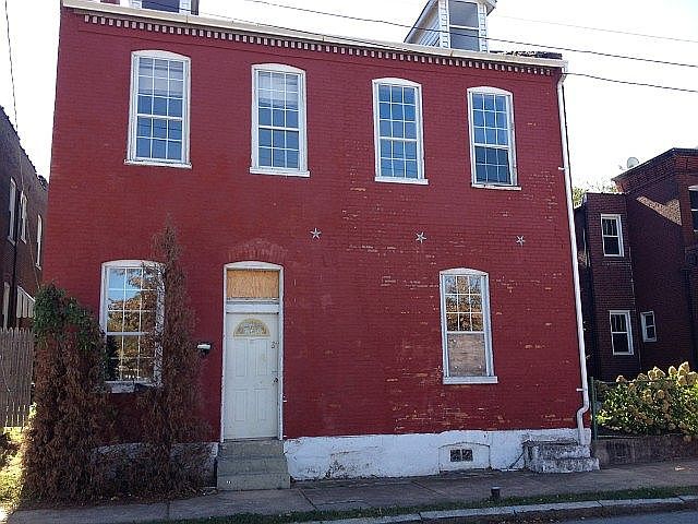 1st image of 306 Schirmer St
