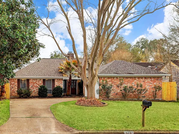 14207 Wickersham Ln, Houston, TX 77077