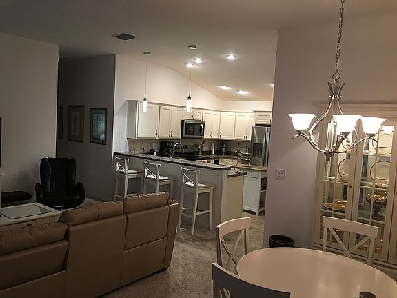 2nd image of 705 Royal Palm Ave