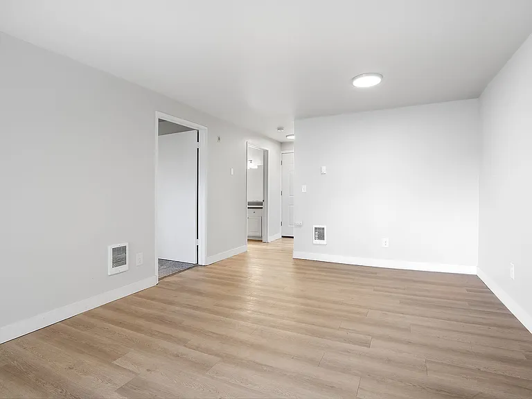 CentrePointe Apartments — Photo 5