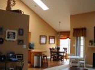1566 W Petal Ct, Bloomington, IN 47403