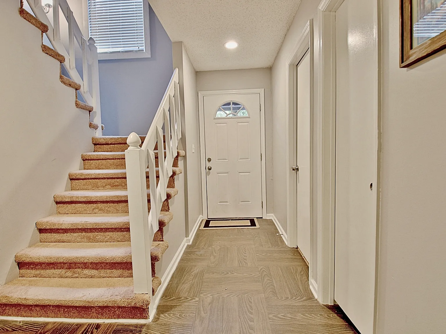 3 bed, 2.5 bath, 1851 sqft, $2,750 — Photo 2