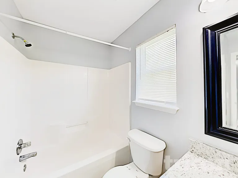 6830 Shoreline Ln — Photo 12