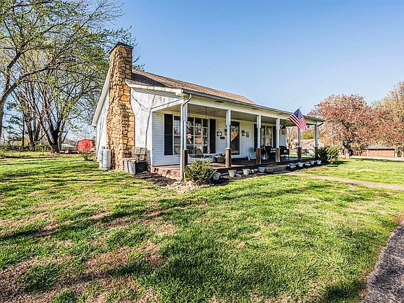 2nd image of 464 Larmon Mill Rd