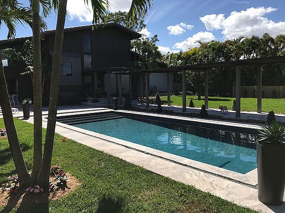 4th image of 8548 SE Merritt Way