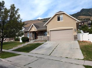 10472 N Colonial Dr, Cedar Hills, UT 84062